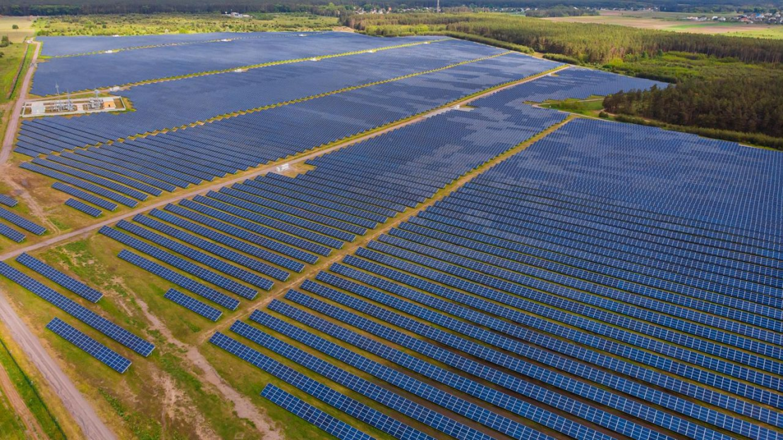 Kockázatból versenyelőny a napelempark telepítése okosan megtervezve Cikk Fejléc