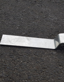 Lapostető konzol első láb alumínium