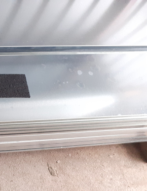 Lapostető tartóhoz szélterelő horganyzott